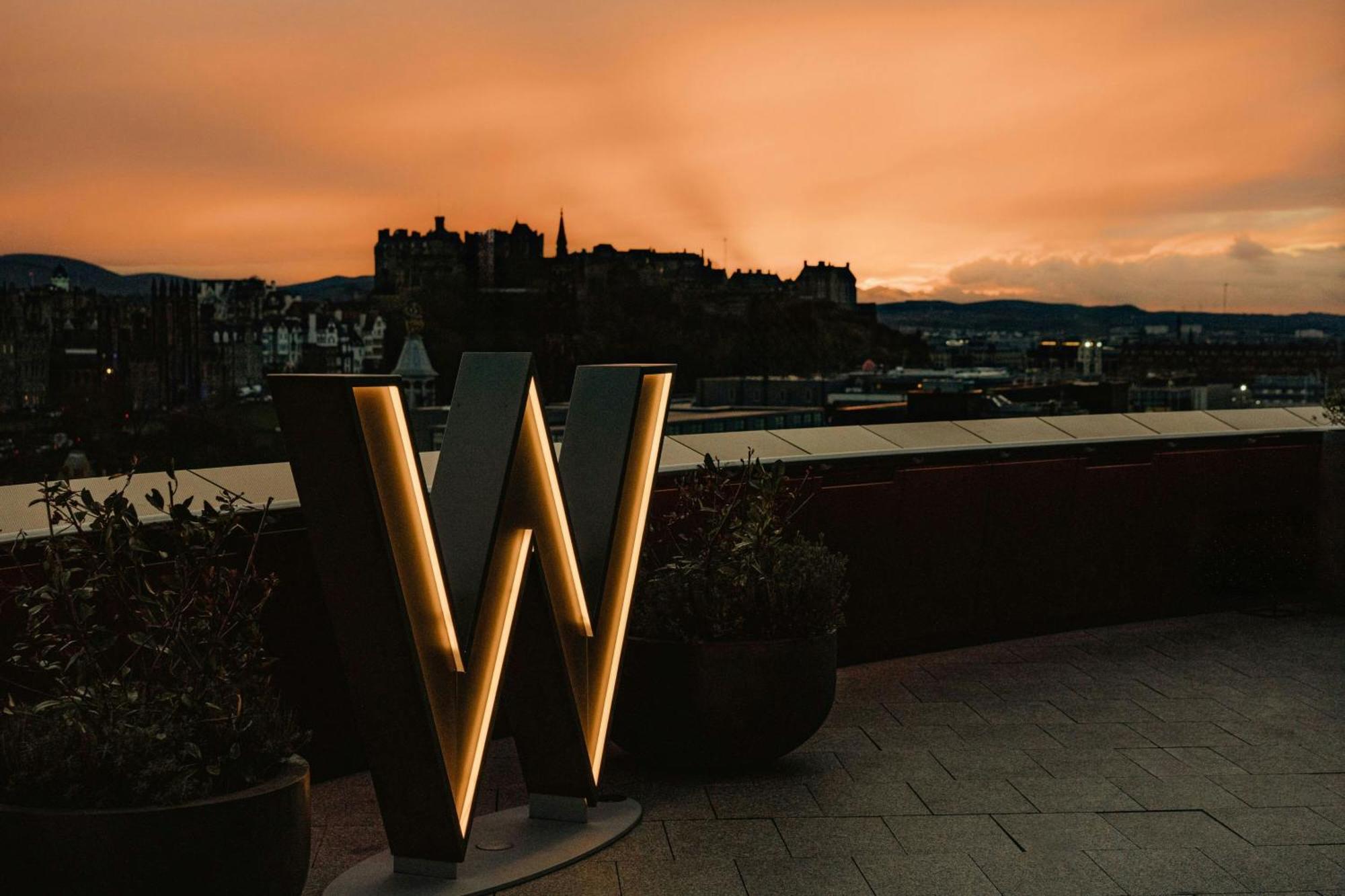 W Edinburgh, Edinburgh